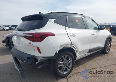 2021 Kia Seltos S z USA, uszkodzony, nr VIN KNDEU2AA0M7124456